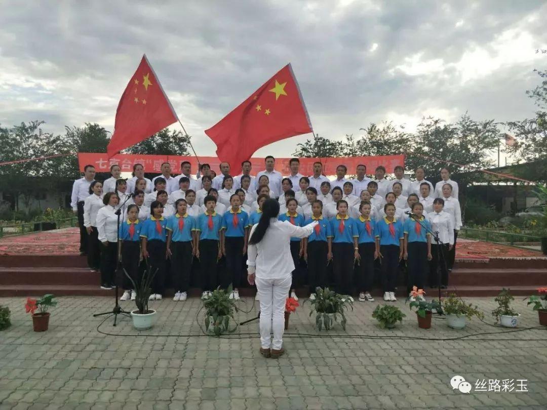 他是原上海市委书记,55年错失中将衔,5个子女却都是普通工人